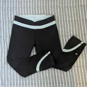NWOT Lululemon capri pants
